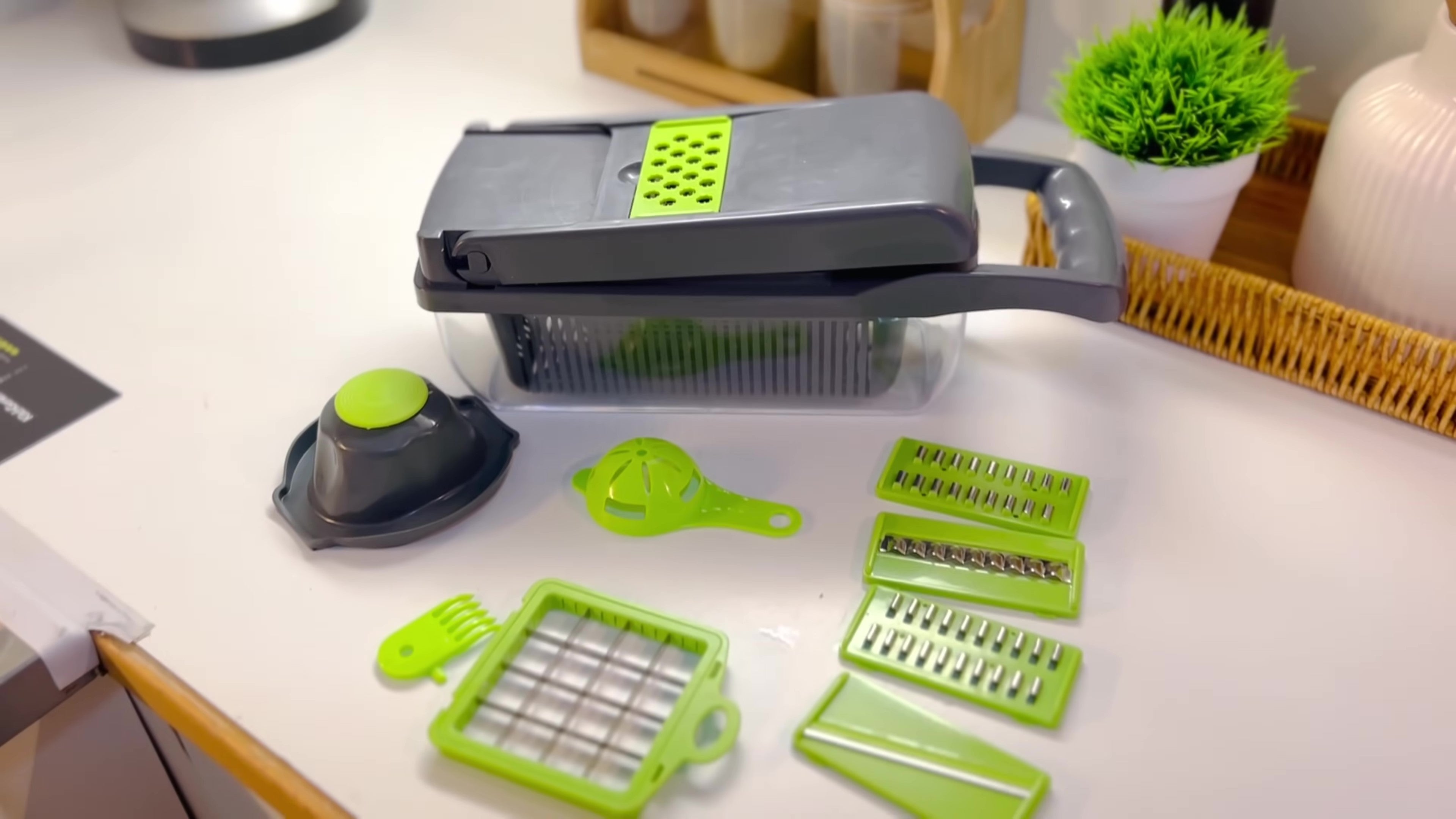 Load video: Multifunctional SlicerPro